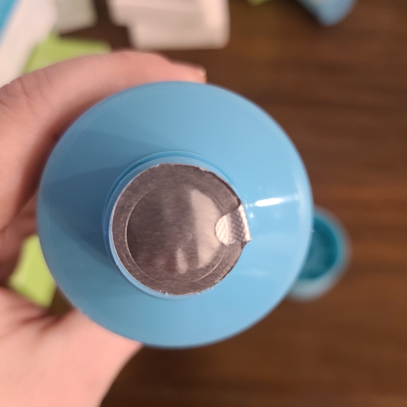 Tula Skincare Light Blue Purifying Cleanser - Picture 3 of 3